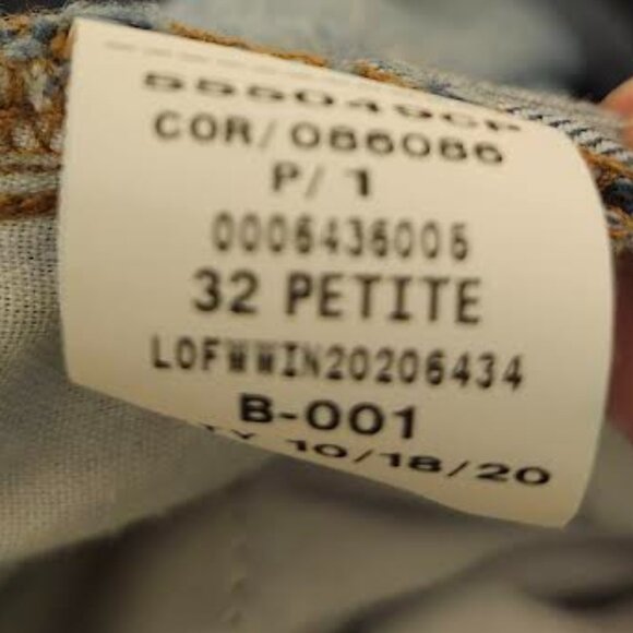 Loft Curvy Chewed Hem High Rise Skinny Jeans in Size 14 Petite - Picture 4 of 5